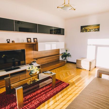 Apartamento Amazing View Of Maydan! Kiev Exterior foto